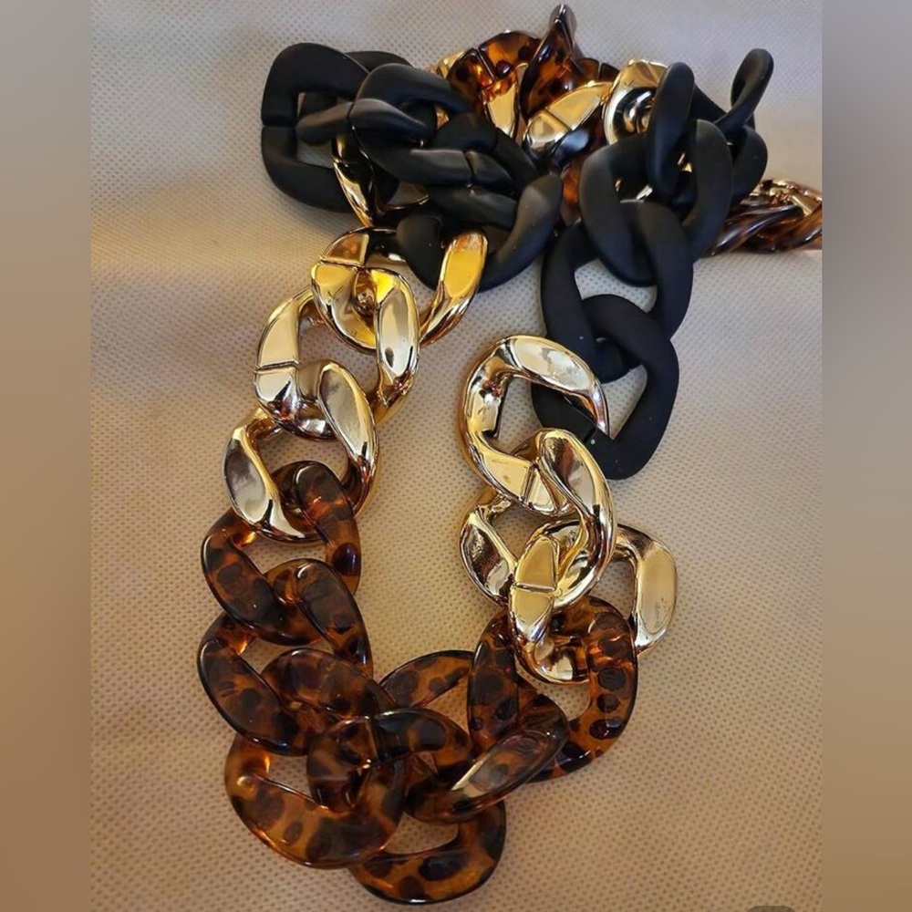 Chunky Tortoiseshell Gold and Black Large Flat Chain Strap-Acrylic Handbag Strap